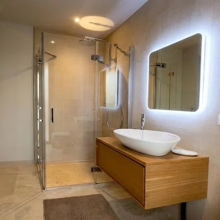 Bed & Breakfast La Guiraude Maison Privee